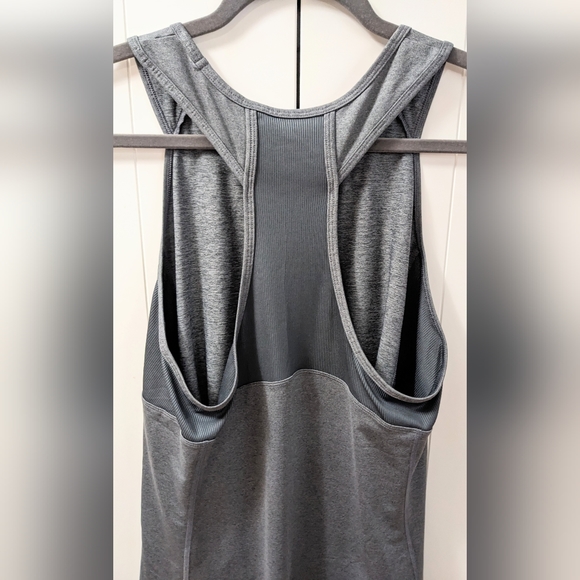 TEK GEAR, Maternity Racerback Workout Tank. Size Large. EUC. - Picture 5 of 6